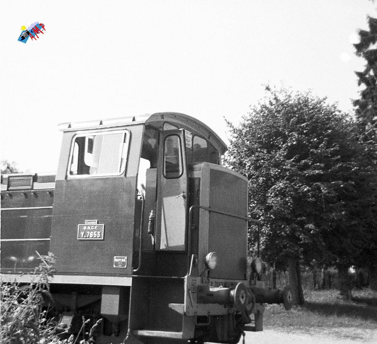 1973--R13_030-B664_003-diesel Y7653_HG